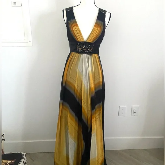 BCBGMaxAzria Dresses Bcbgmaxazria Silk Formal V Neck Dress